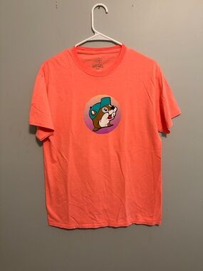 Men's Short Sleeve Coral Graphic Tee with Buc-Ees Logo